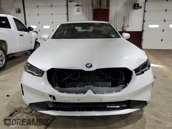 2024 BMW 5 Series 530i xDrive with VIN WBA53FJ00RCR24638, listed as a Copart auction lot 86607124 with 0 mi miles and Salvage Title. Bid and sale history available at carsss.com. Image 5.
