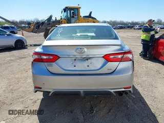 2018 Toyota Camry LE with VIN JTNB11HK5J3024114, listed as a IAAI auction lot 41922818 with 96,348 mi miles. Bid and sale history available at carsss.com. Image 17.