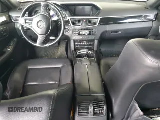 2013 Mercedes-Benz E 350 Luxury with VIN WDDHF2EB6DA738057, listed as a Copart auction lot 48225355 with 136,259 mi miles and Clean title. Bid and sale history available at DreamBid. Image 8.