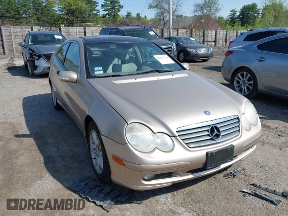 2002 Mercedes-Benz C 230/260/280/320 с VIN WDBRN47J32A235373, выставлен на аукционе IAAI как лот 42247716 с пробегом 76 306 миль миль и . История ставок и продаж доступна на DreamBid. Изображение 6.