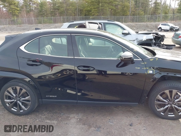 2022 Lexus UX 250h F Sport with VIN JTHR9JBH4N2062923, listed as a IAAI auction lot 42059334 with 27,967 mi miles and . Bid and sale history available at DreamBid. Image 14.