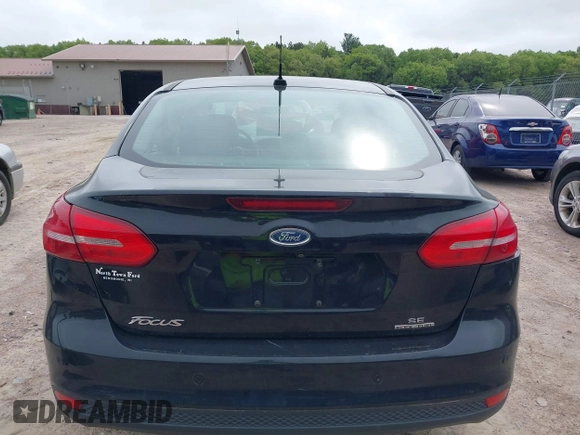 2016 Ford Focus SE с VIN 1FADP3F23GL244313, выставлен на аукционе IAAI как лот 42282622 с пробегом Не указан миль и . История ставок и продаж доступна на DreamBid. Изображение 16.