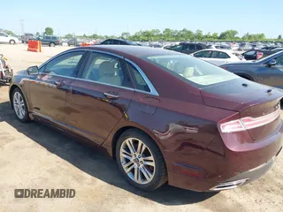 2013 Lincoln MKZ z VIN 3LN6L2GK9DR812595, wystawiony jako IAAI lot #42544413 z przebiegiem 196 159 mil mil oraz . Historia ofert i sprzedaży dostępna na DreamBid. Obrazek 3.