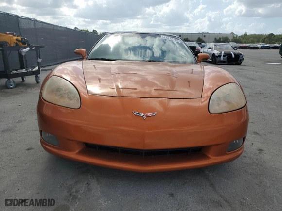 2007 Chevrolet Corvette with VIN 1G1YY26U075113311, listed as a Copart auction lot 51812195 with 107,798 mi miles and Clean Title. Bid and sale history available at carsss.com. Image 5.