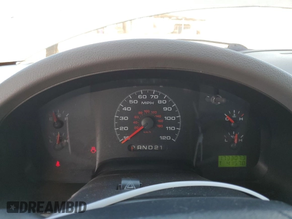 2008 Ford F-150 XL z VIN 1FTPF12V08KD35755, wystawiony jako Copart lot #75241954 z przebiegiem 173 307 mil mil oraz Szkoda całkowita • Salvage title. Historia ofert i sprzedaży dostępna na DreamBid. Obrazek 9.
