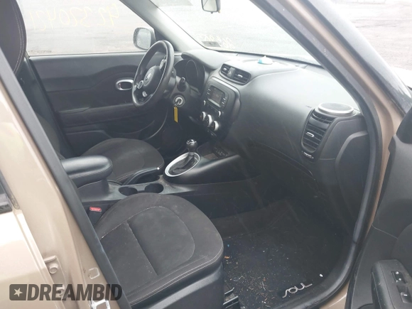 2016 Kia Soul z VIN KNDJN2A29G7263803, wystawiony jako IAAI lot #42320421 z przebiegiem 233 725 mil mil oraz . Historia ofert i sprzedaży dostępna na DreamBid. Obrazek 5.