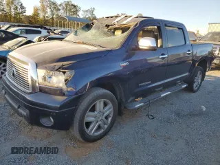 2013 Toyota Tundra Limited z VIN 5TFFY5F1XDX135046, wystawiony jako Copart lot #75798724 z przebiegiem Nie podano mil oraz Szkoda całkowita • Salvage title. Historia ofert i sprzedaży dostępna na DreamBid. Obrazek 1.