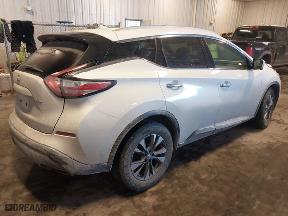 2015 Nissan Murano S with VIN 5N1AZ2MG7FN249982, listed as a IAAI auction lot 41632817 with 112,025 mi miles. Bid and sale history available at carsss.com. Image 4.