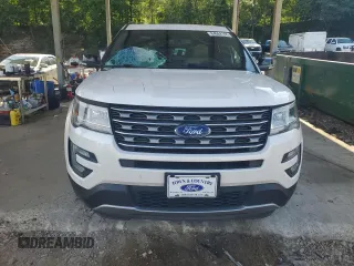 2017 Ford Explorer XLT с VIN 1FM5K7D81HGE18848, выставлен на аукционе Copart как лот 64562165 с пробегом 56 598 миль миль и Списание • Salvage title. История ставок и продаж доступна на DreamBid. Изображение 5.