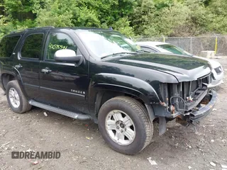 2007 Chevrolet Tahoe LT z VIN 1GNFK13087R309735, wystawiony jako IAAI lot #42518344 z przebiegiem Nie podano mil oraz . Historia ofert i sprzedaży dostępna na DreamBid. Obrazek 1.