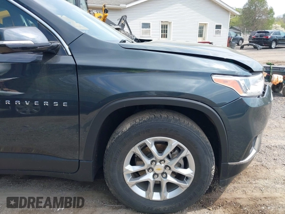2019 Chevrolet Traverse LT Cloth with VIN 1GNEVGKW6KJ292498, listed as a IAAI auction lot 42006147 with 26,724 mi miles. Bid and sale history available at carsss.com. Image 19.