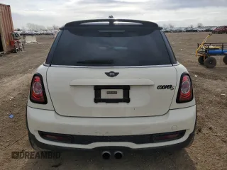 2013 MINI Hardtop S with VIN WMWSV3C54DT478670, listed as a Copart auction lot 52710445 with 58,974 mi miles and Salvage title. Bid and sale history available at DreamBid. Image 6.