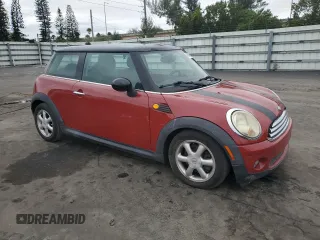 2008 MINI Hardtop with VIN WMWMF33548TT66639, listed as a Copart auction lot 42740655 with 135,084 mi miles and Clean Title. Bid and sale history available at DreamBid. Image 4.