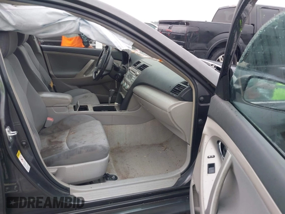 2009 Toyota Camry with VIN 4T1BE46K99U359133, listed as a IAAI auction lot 42106170 with 356,895 mi miles and . Bid and sale history available at carsss.com. Image 5.
