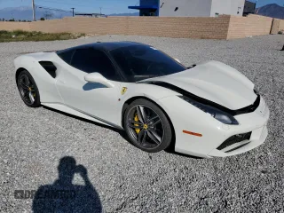 2018 Ferrari 488 z VIN ZFF79ALA5J0232045, wystawiony jako Copart lot #69417283 z przebiegiem 26 053 mil mil oraz . Historia ofert i sprzedaży dostępna na DreamBid. Obrazek 4.