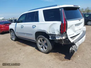 2016 Cadillac Escalade Platinum with VIN 1GYS4DKJ3GR422421, listed as a IAAI auction lot 41872635 with 62,526 mi miles. Bid and sale history available at carsss.com. Image 3.