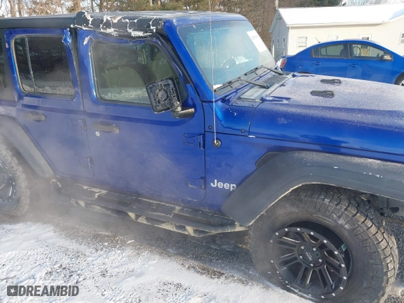 2018 Jeep Wrangler Unlimited Sport S with VIN 1C4HJXDNXJW265764, listed as a IAAI auction lot 41359018 with 50,941 mi miles. Bid and sale history available at carsss.com. Image 6.