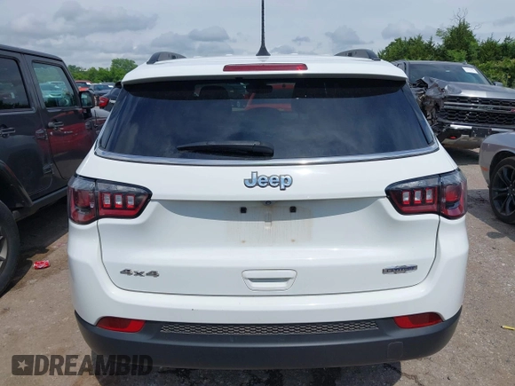 2023 Jeep Compass Latitude с VIN 3C4NJDBN5PT514975, выставлен на аукционе IAAI как лот 42470040 с пробегом 88 313 миль миль и . История ставок и продаж доступна на DreamBid. Изображение 16.