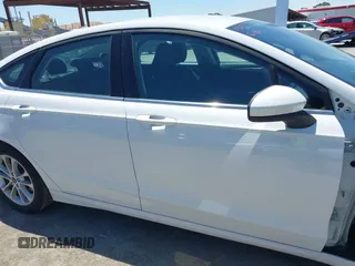 2020 Ford Fusion SE with VIN 3FA6P0H73LR131988, listed as a IAAI auction lot 42468239 with 104,832 mi miles and . Bid and sale history available at DreamBid. Image 14.