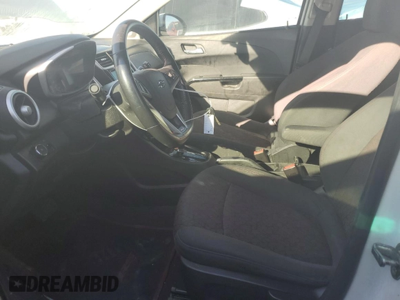 2019 Chevrolet Sonic LT with VIN 1G1JD6SB3K4114377, listed as a Copart auction lot 82630594 with 120,916 mi miles and Salvage title. Bid and sale history available at DreamBid. Image 7.