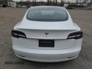 2020 Tesla Model 3 Standard Range Plus z VIN 5YJ3E1EA2LF645406, wystawiony jako Copart lot #52493395 z przebiegiem 102 126 mil mil oraz Szkoda całkowita • Salvage title. Historia ofert i sprzedaży dostępna na DreamBid. Obrazek 6.