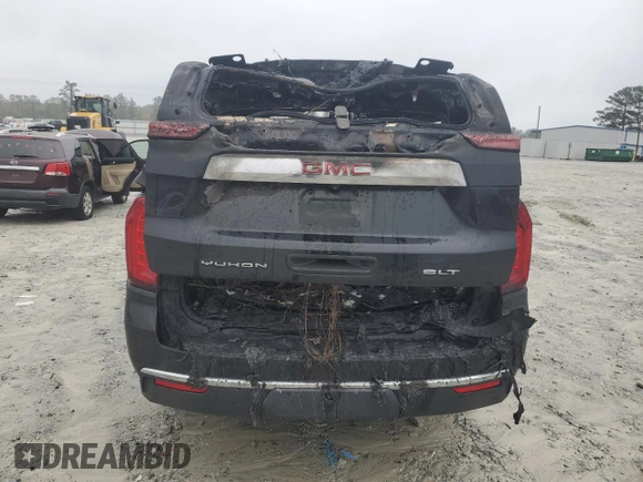 2021 GMC Yukon XL SLT with VIN 1GKS2GKD0MR429799, listed as a Copart auction lot 81524424 with 0 mi miles and Salvage Title. Bid and sale history available at carsss.com. Image 6.