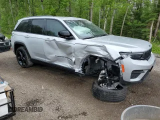 2024 Jeep Grand Cherokee Altitude X with VIN 1C4RJHAG2RC145079, listed as a Copart auction lot 58217615 with 8,135 mi miles and Salvage title. Bid and sale history available at DreamBid. Image 4.