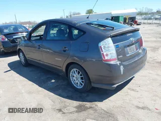 2008 Toyota Prius with VIN JTDKB20U483349397, listed as a IAAI auction lot 41852131 with 355,116 mi miles. Bid and sale history available at carsss.com. Image 3.