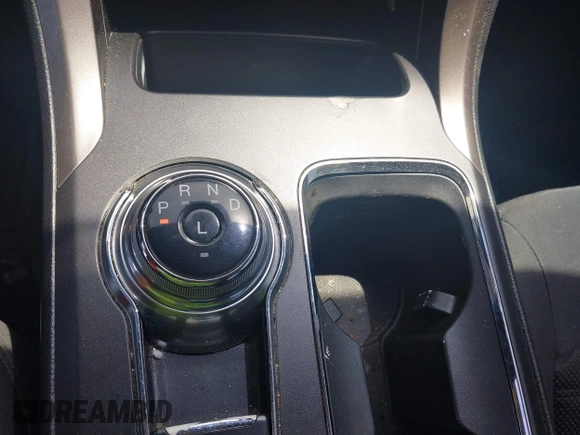 2020 Ford Fusion SE z VIN 3FA6P0H79LR118534, wystawiony jako IAAI lot #42065215 z przebiegiem 104 202 mil mil oraz . Historia ofert i sprzedaży dostępna na DreamBid. Obrazek 21.