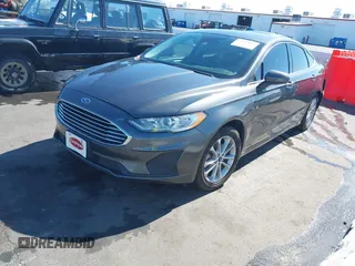 2019 Ford Fusion SE with VIN 3FA6P0HD5KR176497, listed as a IAAI auction lot 41633087 with 103,876 mi miles and . Bid and sale history available at carsss.com. Image 18.