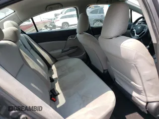 2013 Honda Civic LX z VIN 2HGFB2F51DH520293, wystawiony jako Copart lot #59308675 z przebiegiem 199 027 mil mil oraz Szkoda całkowita • Salvage title. Historia ofert i sprzedaży dostępna na DreamBid. Obrazek 10.