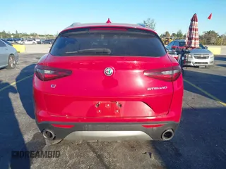 2018 Alfa Romeo Stelvio z VIN ZASFAKAN3J7C20066, wystawiony jako IAAI lot #40879859 z przebiegiem 50 131 mil mil oraz . Historia ofert i sprzedaży dostępna na DreamBid. Obrazek 17.