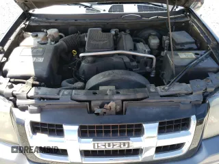 2004 Isuzu Ascender S z VIN 4NUDS13SX42102368, wystawiony jako Copart lot #70032284 z przebiegiem 123 998 mil mil oraz Szkoda całkowita • Salvage title. Historia ofert i sprzedaży dostępna na DreamBid. Obrazek 13.