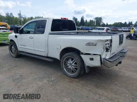 2005 Nissan Titan SE с VIN 1N6AA06B15N565357, выставлен на аукционе IAAI как лот 42321764 с пробегом 141 165 миль миль и . История ставок и продаж доступна на DreamBid. Изображение 3.