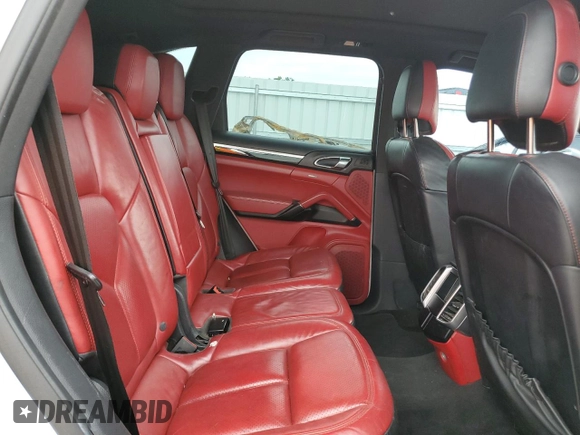 2016 Porsche Cayenne with VIN WP1AA2A27GKA12074, listed as a Copart auction lot 57885345 with 158,777 mi miles and Salvage title. Bid and sale history available at DreamBid. Image 11.
