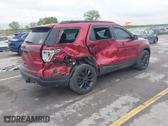 2019 Ford Explorer XLT z VIN 1FM5K8D80KGA41393, wystawiony jako IAAI lot #42287545 z przebiegiem 72 162 mil mil oraz . Historia ofert i sprzedaży dostępna na DreamBid. Obrazek 4.