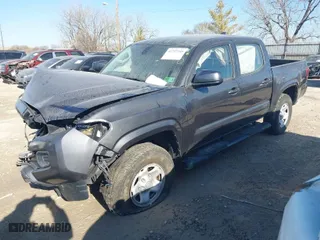 2018 Toyota Tacoma SR with VIN 3TMCZ5AN1JM138364, listed as a IAAI auction lot 41727345 with 61,193 mi miles. Bid and sale history available at carsss.com. Image 2.