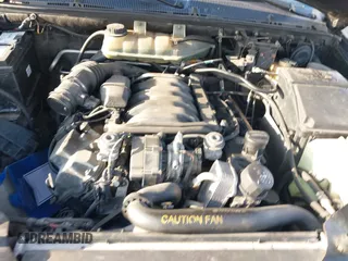 2005 Mercedes-Benz M 500 z VIN 4JGAB75E45A533851, wystawiony jako IAAI lot #42121698 z przebiegiem Nie podano mil oraz . Historia ofert i sprzedaży dostępna na DreamBid. Obrazek 10.