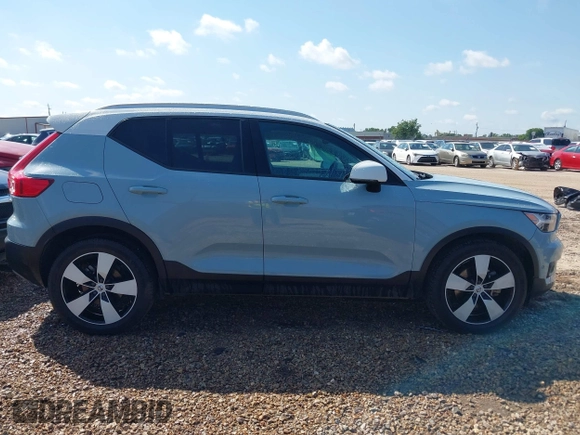2019 Volvo XC40 Momentum с VIN YV4162UK8K2134852, выставлен на аукционе IAAI как лот 42259540 с пробегом 79 683 миль миль и . История ставок и продаж доступна на DreamBid. Изображение 13.
