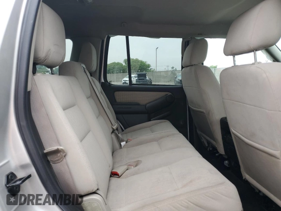 2008 Ford Explorer XLT z VIN 1FMEU63E88UA86923, wystawiony jako Copart lot #59770935 z przebiegiem 140 213 mil mil oraz Szkoda całkowita • Salvage title. Historia ofert i sprzedaży dostępna na DreamBid. Obrazek 11.
