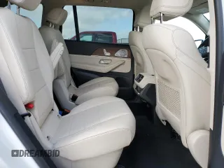 2021 Mercedes-Benz GLS 450 with VIN 4JGFF5KE1MA390679, listed as a Copart auction lot 61058304 with 29,914 mi miles and Salvage Title. Bid and sale history available at DreamBid. Image 11.