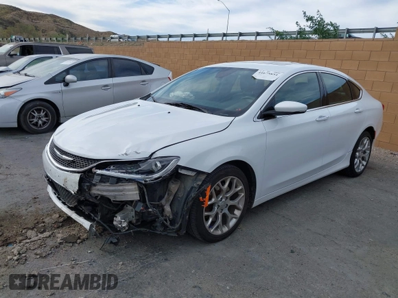 2015 Chrysler 200 C z VIN 1C3CCCEG8FN674005, wystawiony jako IAAI lot #41675854 z przebiegiem 110 066 mil mil oraz . Historia ofert i sprzedaży dostępna na DreamBid. Obrazek 17.