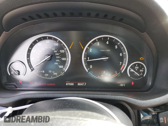 2018 BMW X4 xDrive28i with VIN 5UXXW3C5XJ0Z59928, listed as a Copart auction lot 48525724 with 87,696 mi miles. Bid and sale history available at carsss.com. Image 9.