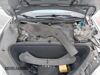 2017 Tesla Model S 100D с VIN 5YJSA1E28HF199687, выставлен на аукционе IAAI как лот 42353657 с пробегом 68 533 миль миль и . История ставок и продаж доступна на DreamBid. Изображение 10.