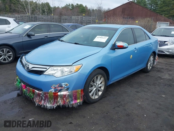 2013 Toyota Camry L with VIN 4T1BF1FK4DU686656, listed as a IAAI auction lot 41981637 with 106,642 mi miles. Bid and sale history available at carsss.com. Image 2.