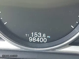2016 Volvo XC60 T5 Platinum with VIN YV4612RMXG2844146, listed as a IAAI auction lot 42109135 with 98,400 mi miles. Bid and sale history available at carsss.com. Image 15.
