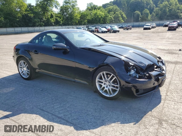 2009 Mercedes-Benz SLK 280 с VIN WDBWK54FX9F210355, выставлен на аукционе Copart как лот 62992815 с пробегом 73 511 миль миль и Списание • Salvage title. История ставок и продаж доступна на DreamBid. Изображение 4.