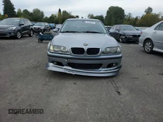 2005 BMW 3 Series 330xi with VIN WBAEW53455PN37488, listed as a Copart auction lot 75438234 with 198,217 mi miles and Salvage Title. Bid and sale history available at DreamBid. Image 5.