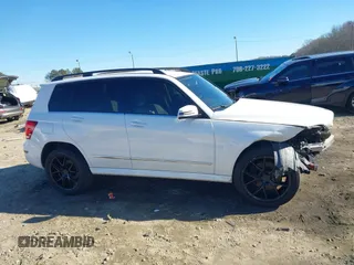 2014 Mercedes-Benz GLK 250 with VIN WDCGG0EB5EG316507, listed as a IAAI auction lot 41341696 with 117,885 mi miles and . Bid and sale history available at carsss.com. Image 13.