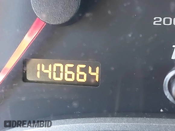 2005 Chevrolet Equinox LS with VIN 2CNDL13F656031228, listed as a IAAI auction lot 41877100 with 140,664 mi miles. Bid and sale history available at carsss.com. Image 7.